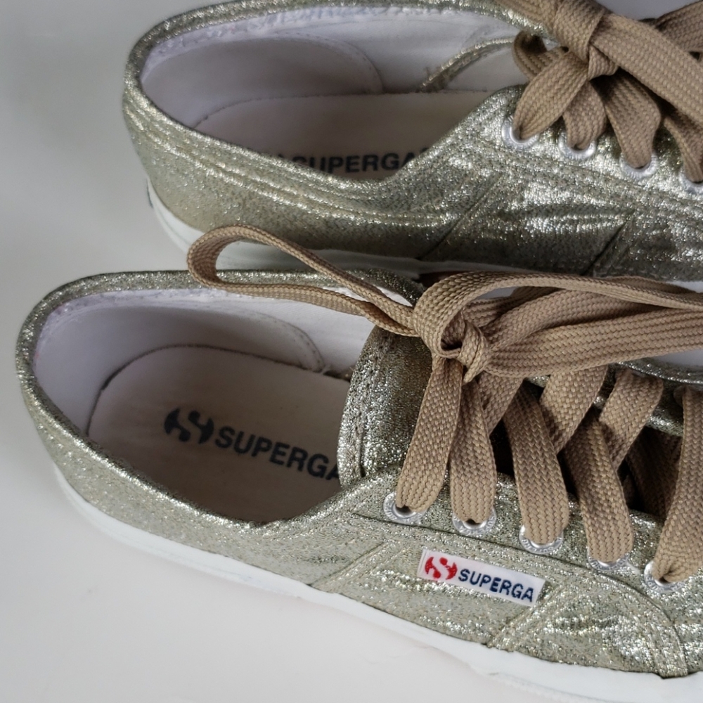Superga shoes - Picture 2 of 8